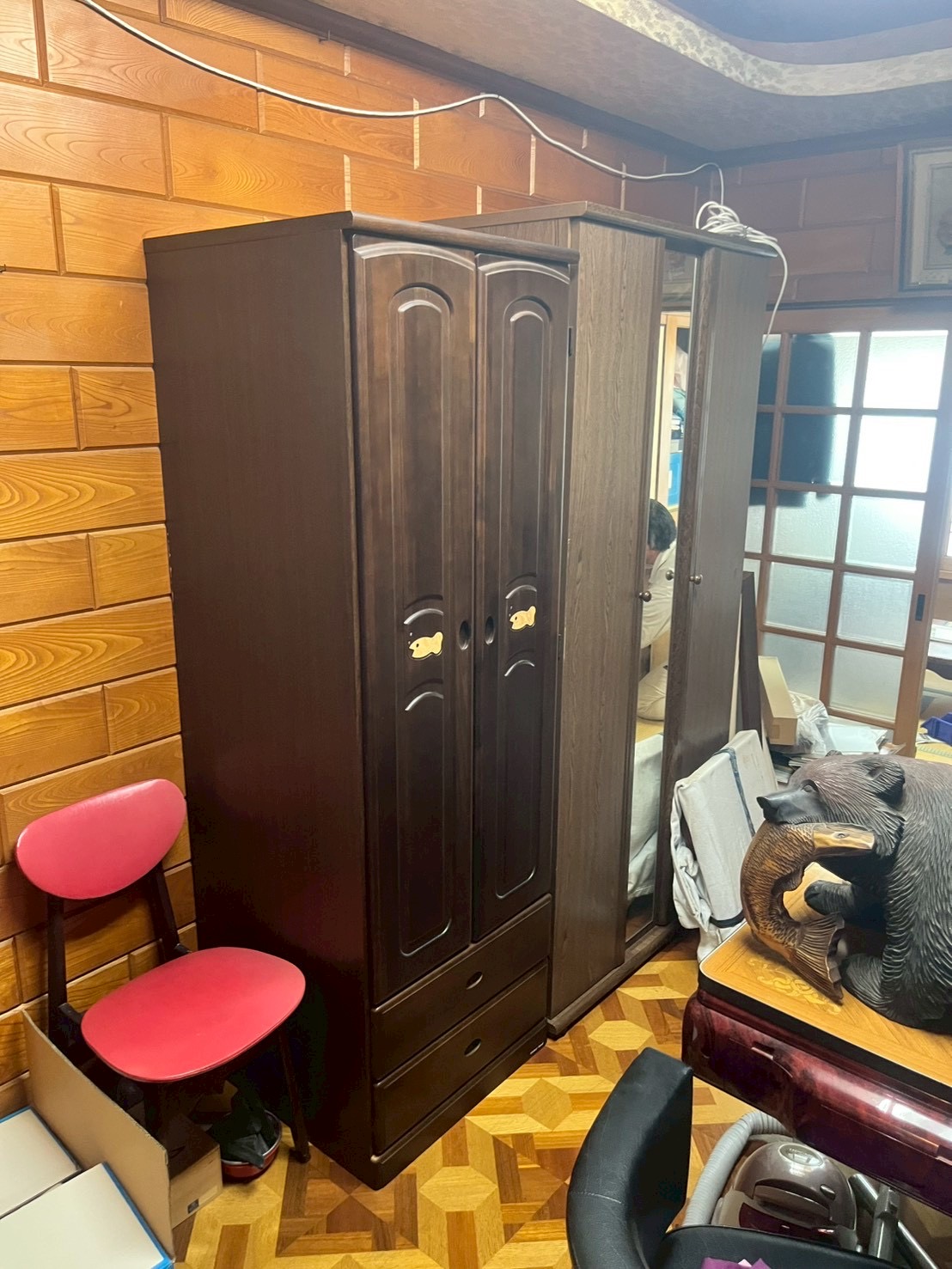 埼玉県戸田市で不用になった洋服ダンス２点を買取りさせて頂きました。